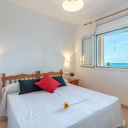 Empurialola -164-apartamento En Primera Linea De Mar En Apartment *